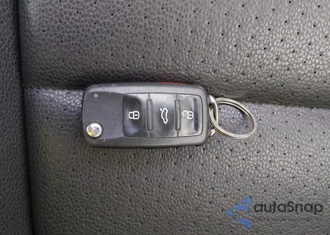 2016 Volkswagen Tiguan R-Line z USA, uszkodzony, nr VIN WVGAV7AX2GW074002